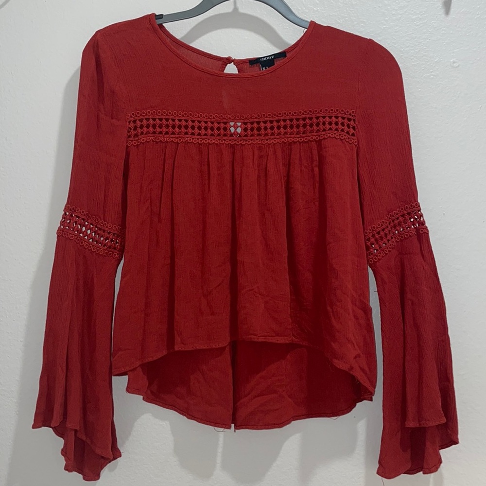 wide sleeve laced shirt
